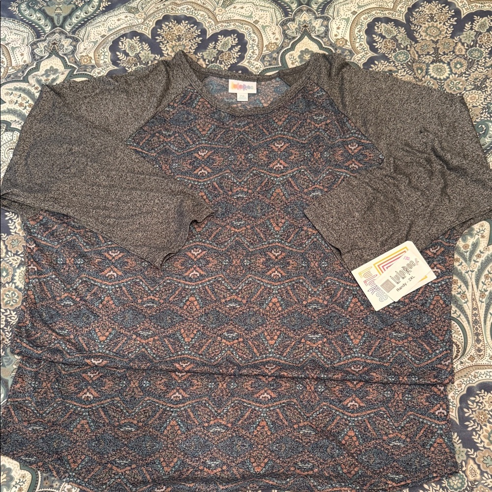 LuLaRoe Gray and Blue Patterned Top